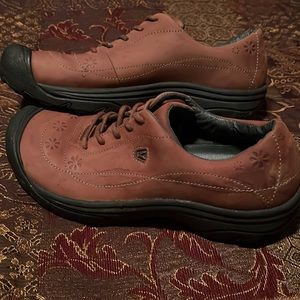 Keen Embossed Leather Hiking Shoe